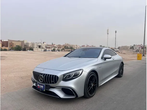 2015 مرسيدس S63 AMG في السعودية