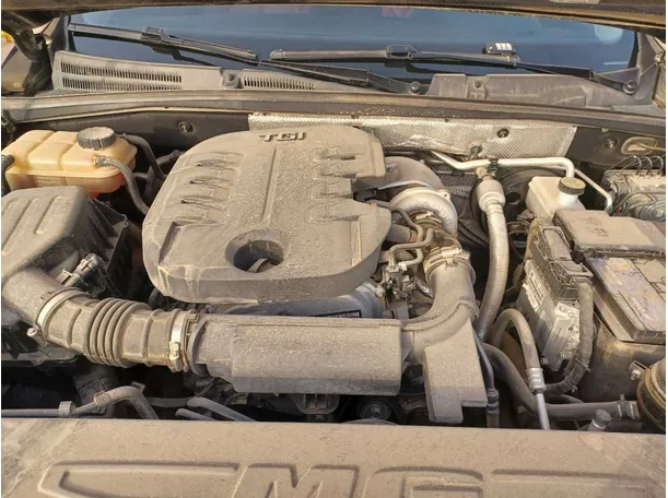 Car image 23