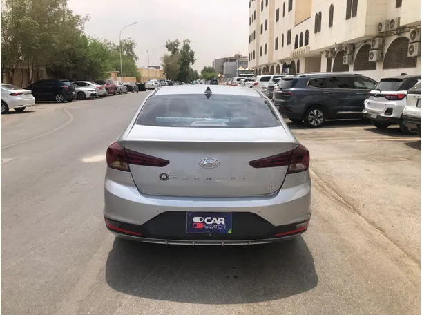 Car image 6