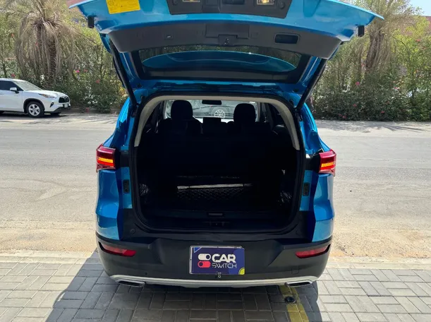 Car image 20