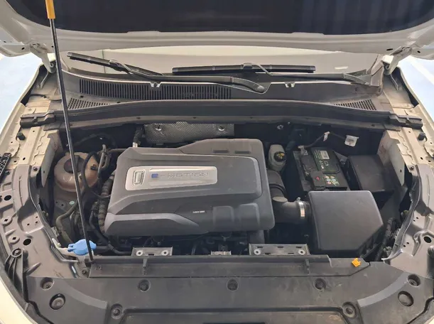 Car image 23