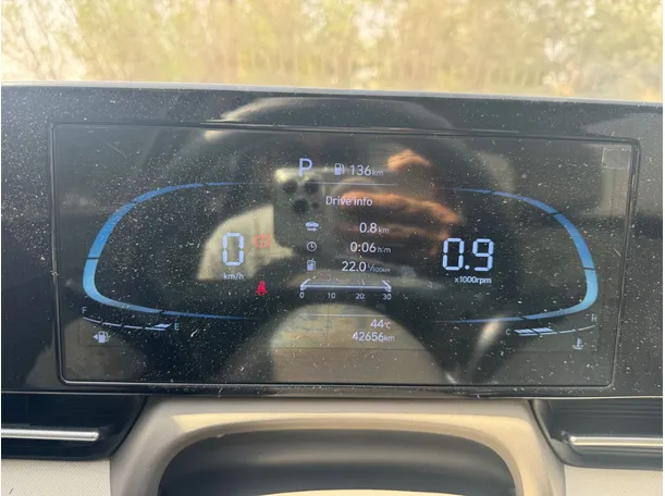 Car image 18