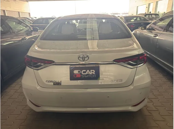 Car image 5