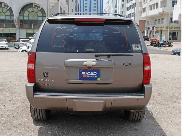 Car image 6