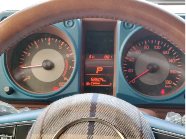 Car image 21