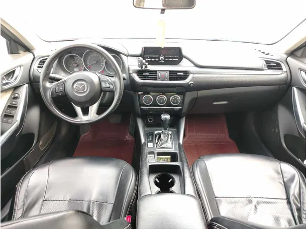 Car image 21