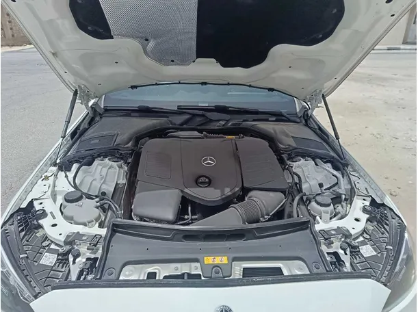 Car image 33