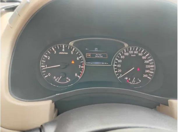 Car image 33