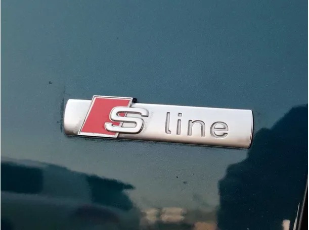 Car image 43