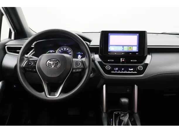 Car image 15