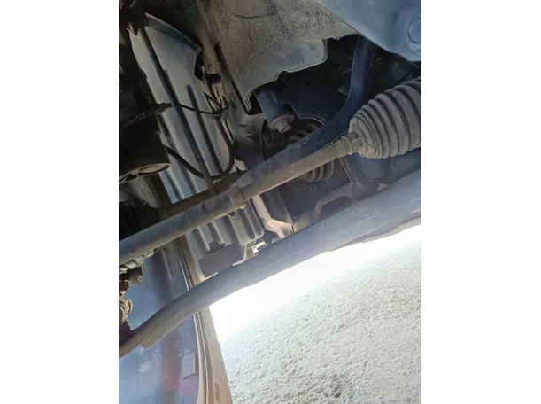 Car image 38