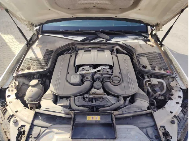 Car image 34