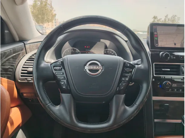 Car image 23