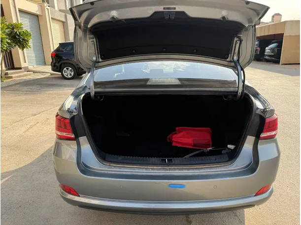 Car image 22