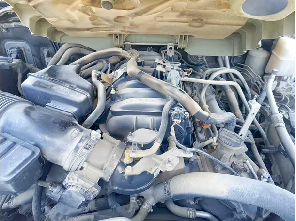 Car image 36