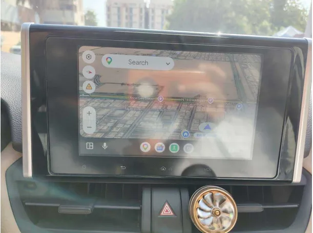 Car image 22