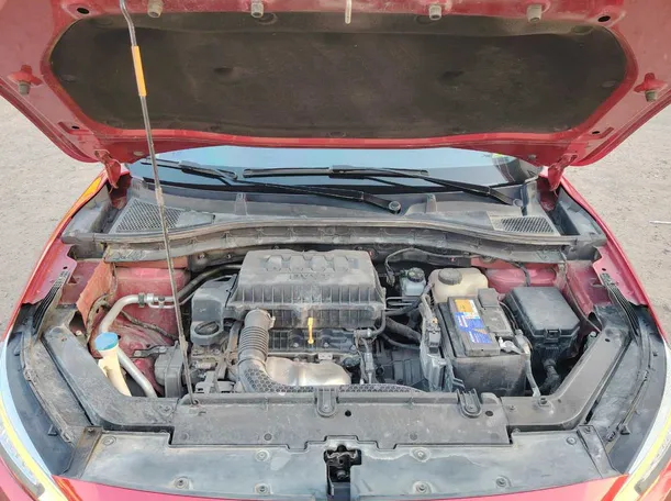 Car image 32