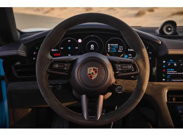 Car image 31