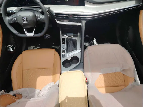 Car image 21