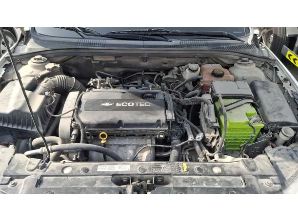Car image 11