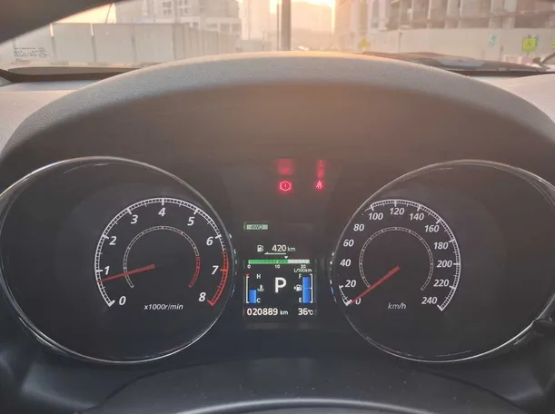 Car image 20