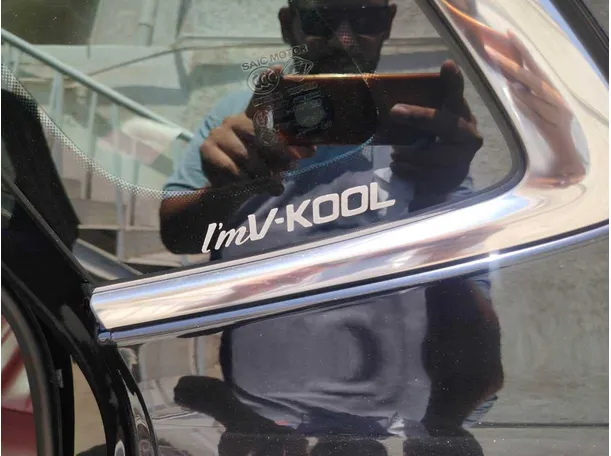 Car image 42