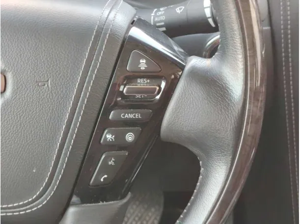 Car image 37