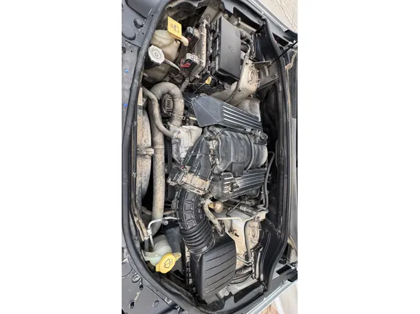 Car image 28
