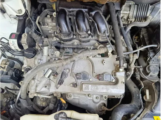 Car image 30