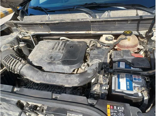 Car image 23