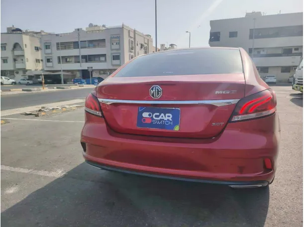 Car image 7
