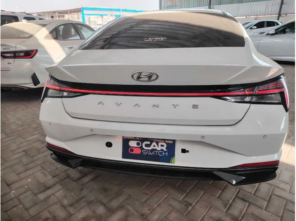 Car image 6