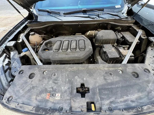 Car image 25