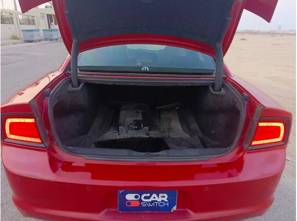 Car image 33