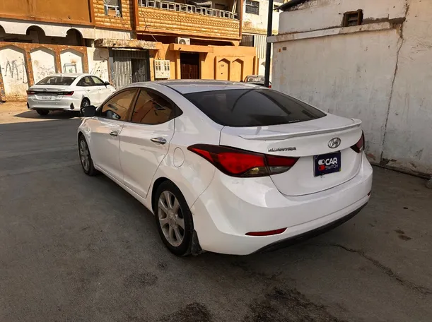 Car image 7