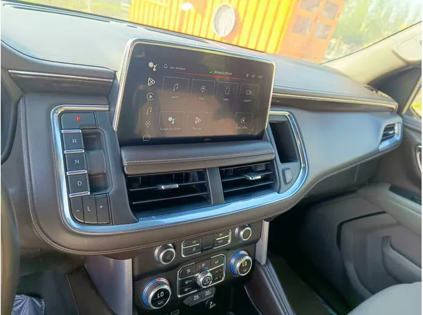 Car image 21