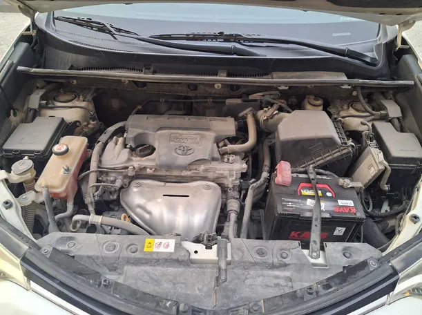 Car image 21