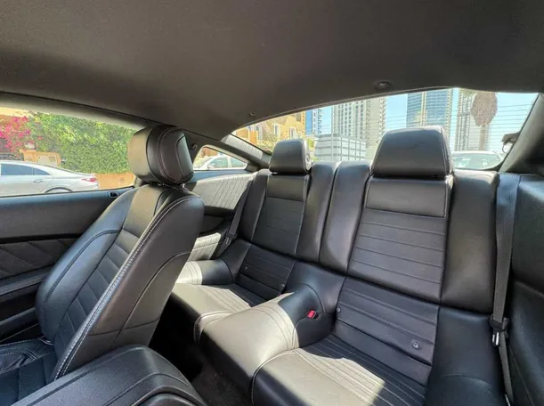 Car image 21
