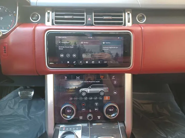 Car image 14