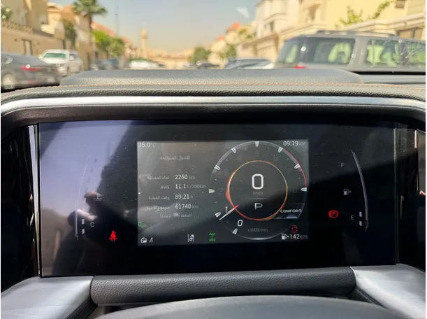 Car image 20