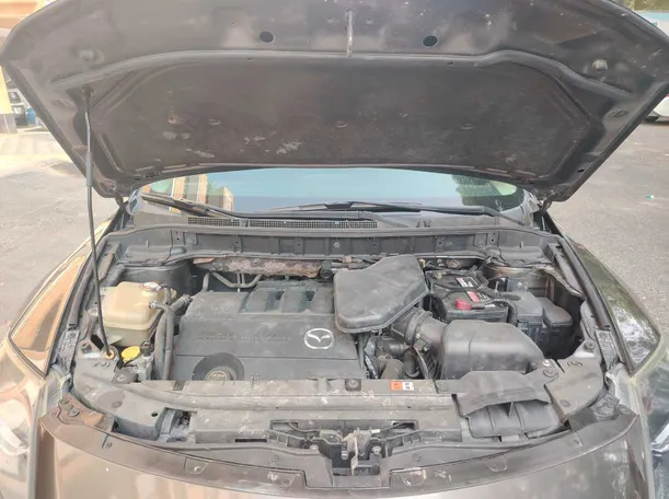 Car image 30