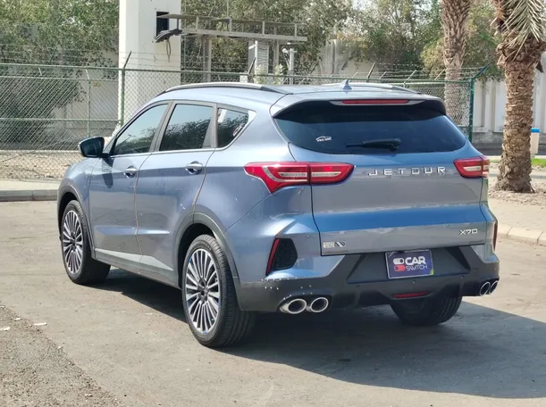Car image 7