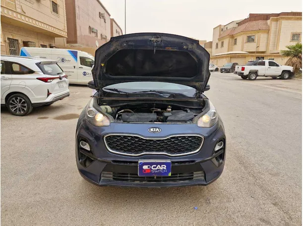 Car image 24