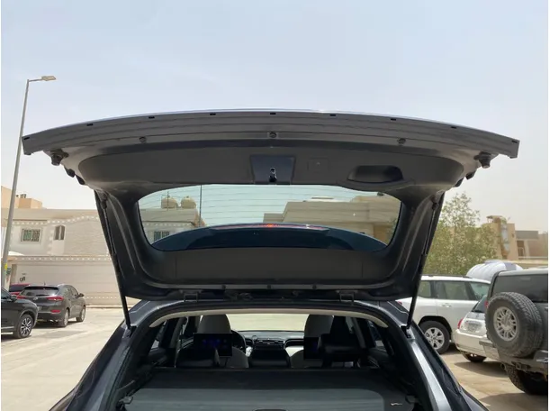 Car image 22