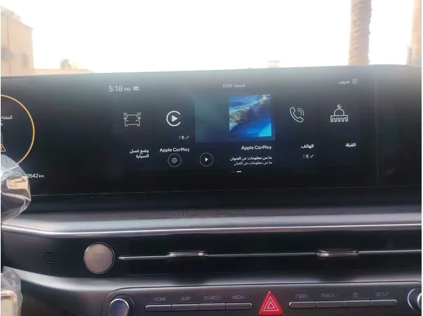 Car image 17
