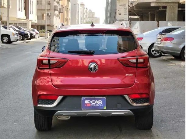 Car image 6