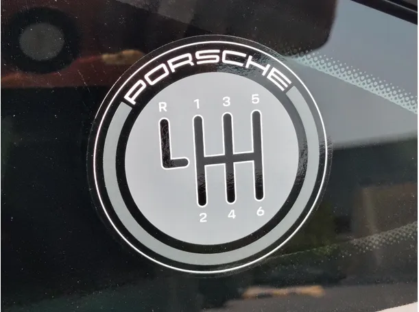 Car image 34