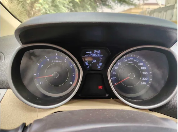 Car image 21