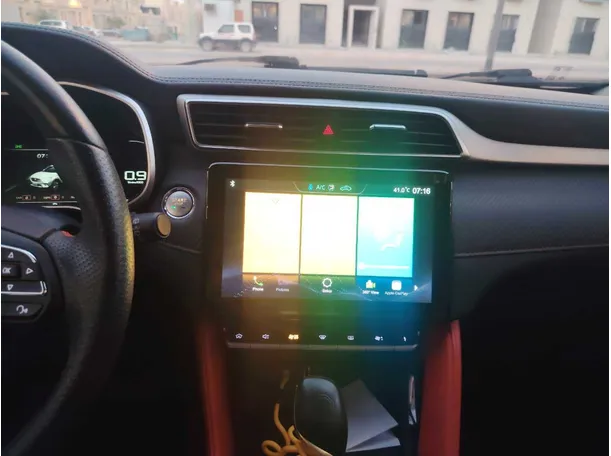 Car image 20