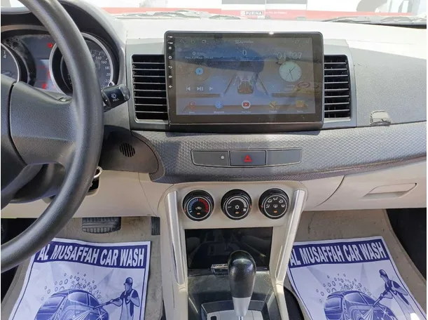 Car image 16